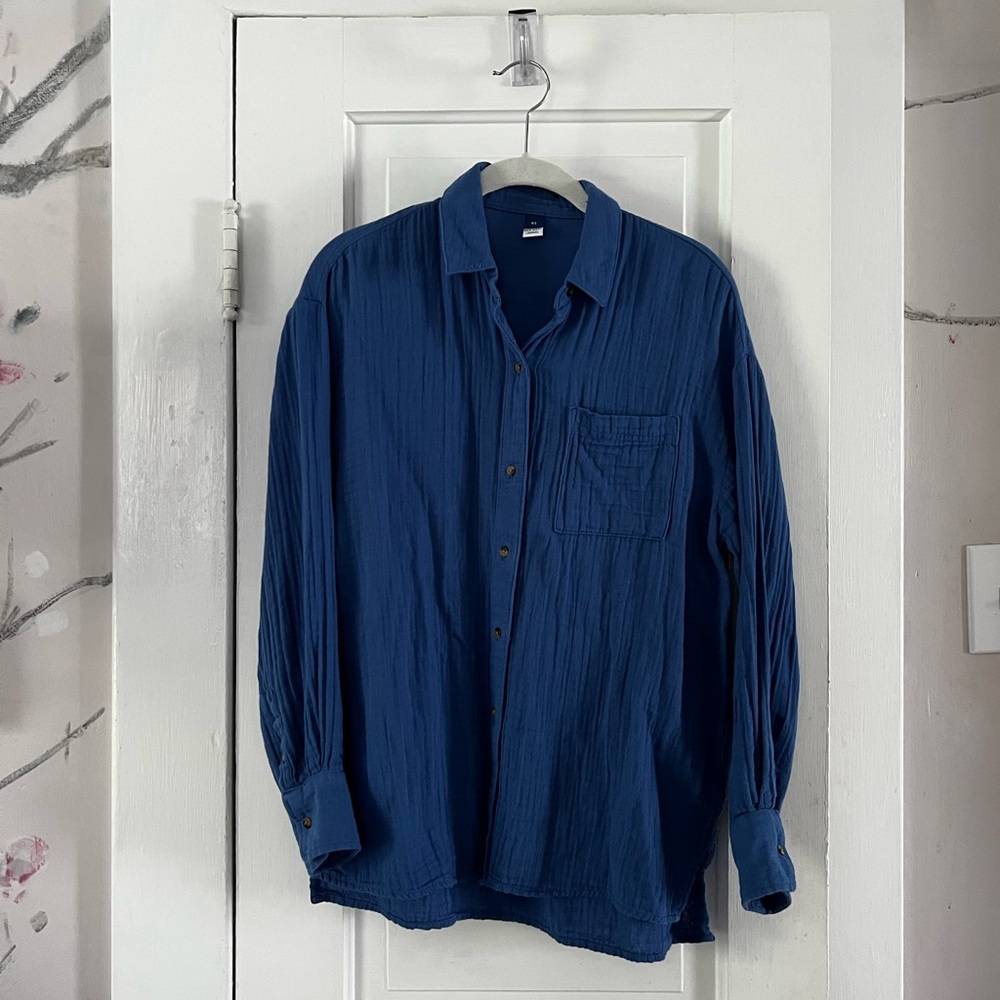 Old Navy Classic Blue Shirt